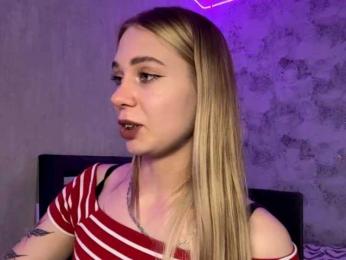TrinaVoorhis webcam bongacams model stream image
