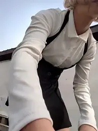 takusaki223 webcam model stream image