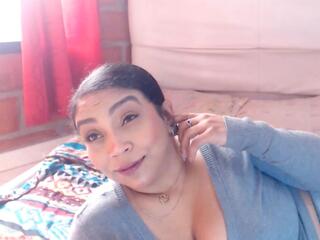 Tefany Snow webcam flirt4free model stream image