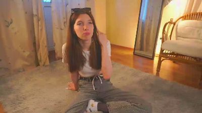 LeonidaYilma webcam model stream image