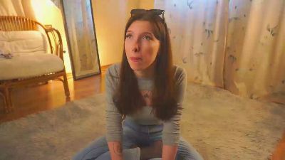 LeonidaYilma webcam model stream image