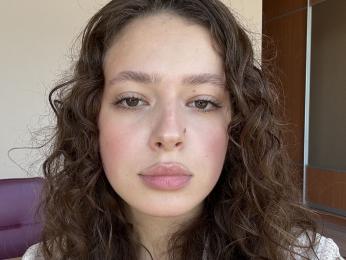 JoanShutter webcam livejasmin model stream image