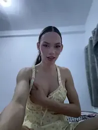 Carlita_cute webcam stripchat model stream image