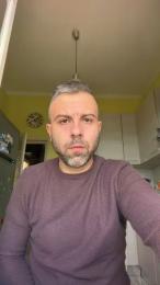 Giuliamo webcam model stream image