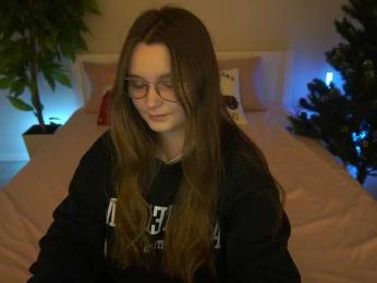 MagikPeachh webcam model stream image
