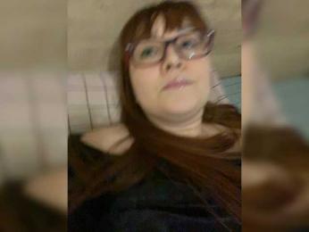 QueenFoxyLiza webcam bongacams model stream image