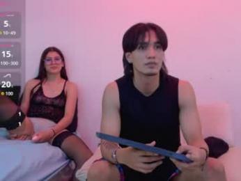 sweetauracouple webcam model stream image