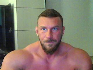 Kevin Muscle webcam model stream image