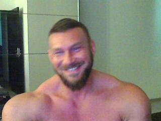 Kevin Muscle webcam model stream image