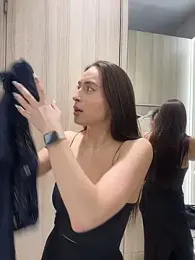 Holly_Play webcam stripchat model stream image