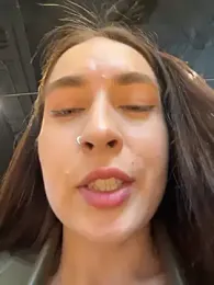 Holly_Play webcam stripchat model stream image