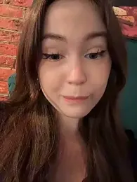 Peachy_Dream webcam model stream image