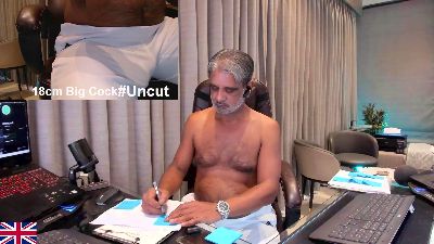 OnlineBossUK webcam model stream image