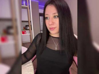 -Lune webcam bongacams model stream image