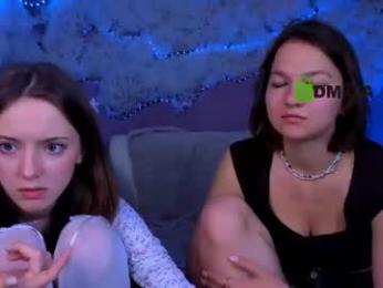 chloe_ley webcam model stream image