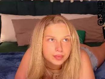 angelic_coy webcam model stream image