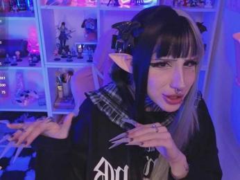 Nana-Brrrrr webcam model stream image