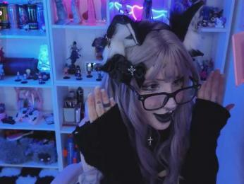 Nana-Brrrrr webcam model stream image