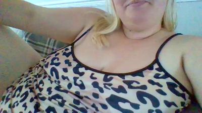 CurvyScarlettXX webcam model stream image
