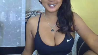 Crystal_bella webcam model stream image
