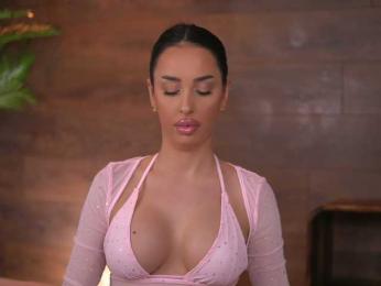 KairaAndrews webcam bongacams model stream image