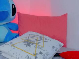 Asly Evanss webcam model stream image