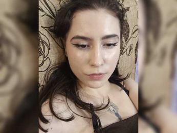 DragonessMiss webcam model stream image