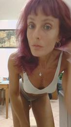 Caledoniax2 webcam model stream image