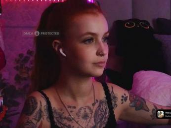 LisLy webcam bongacams model stream image