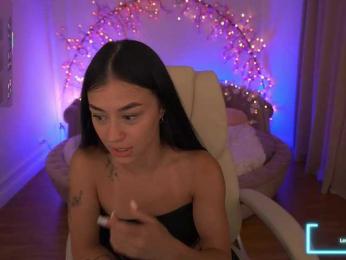 FataleNellie webcam model stream image