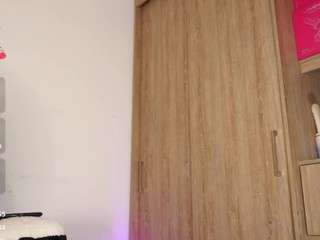 paraadisecity webcam model stream image