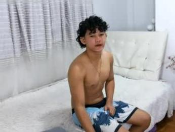 unforgettable_ava webcam model stream image