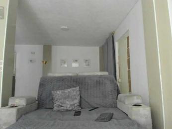 DulceRomance webcam model stream image