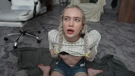 KristalCrowner webcam stripchat model stream image