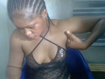 Slutcunt webcam bongacams model stream image