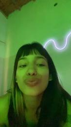 anahi50 webcam model stream image