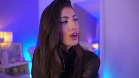 OhhAisha webcam model stream image