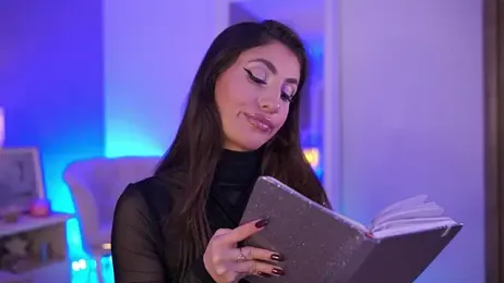 OhhAisha webcam model stream image