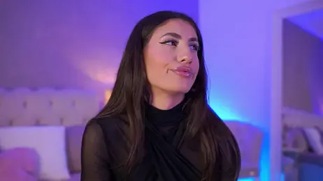 OhhAisha webcam model stream image