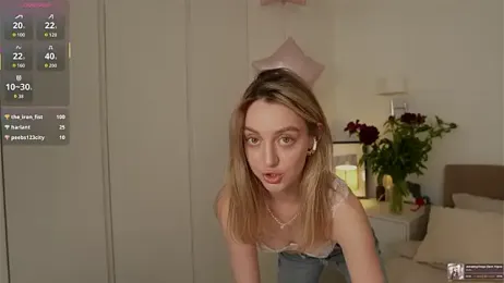 SophieBelll webcam model stream image