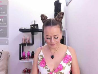 MAGHENTA webcam model stream image