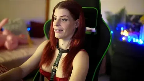 Bellis_Perenis webcam model stream image