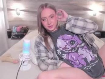 alexashowcum webcam chaturbate model stream image