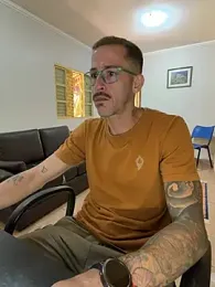 Lucasjandre webcam model stream image