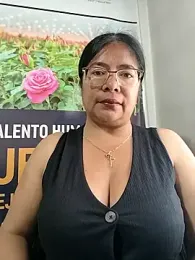 __valentina18 webcam model stream image