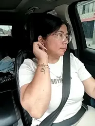 __valentina18 webcam stripchat model stream image