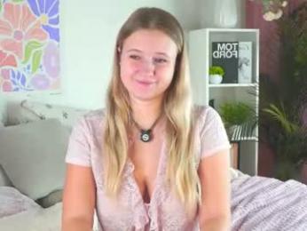 emilyhewell webcam model stream image