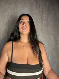 Valentinne_z webcam model stream image