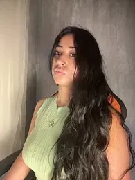 Valentinne_z webcam model stream image