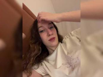 Chikipikin webcam model stream image